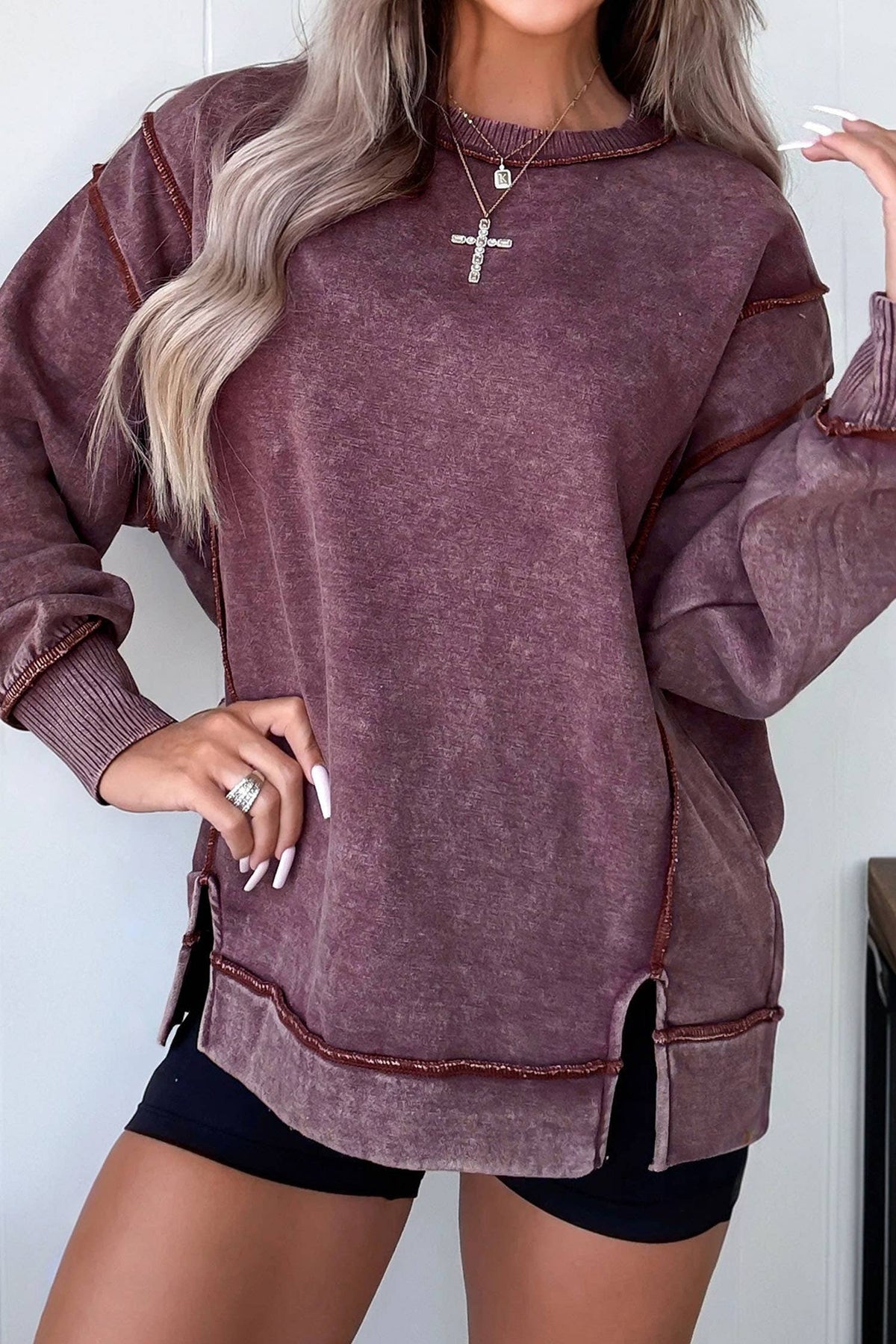 Mineral Wash Exposed Seam Split Loose Sweatshirt