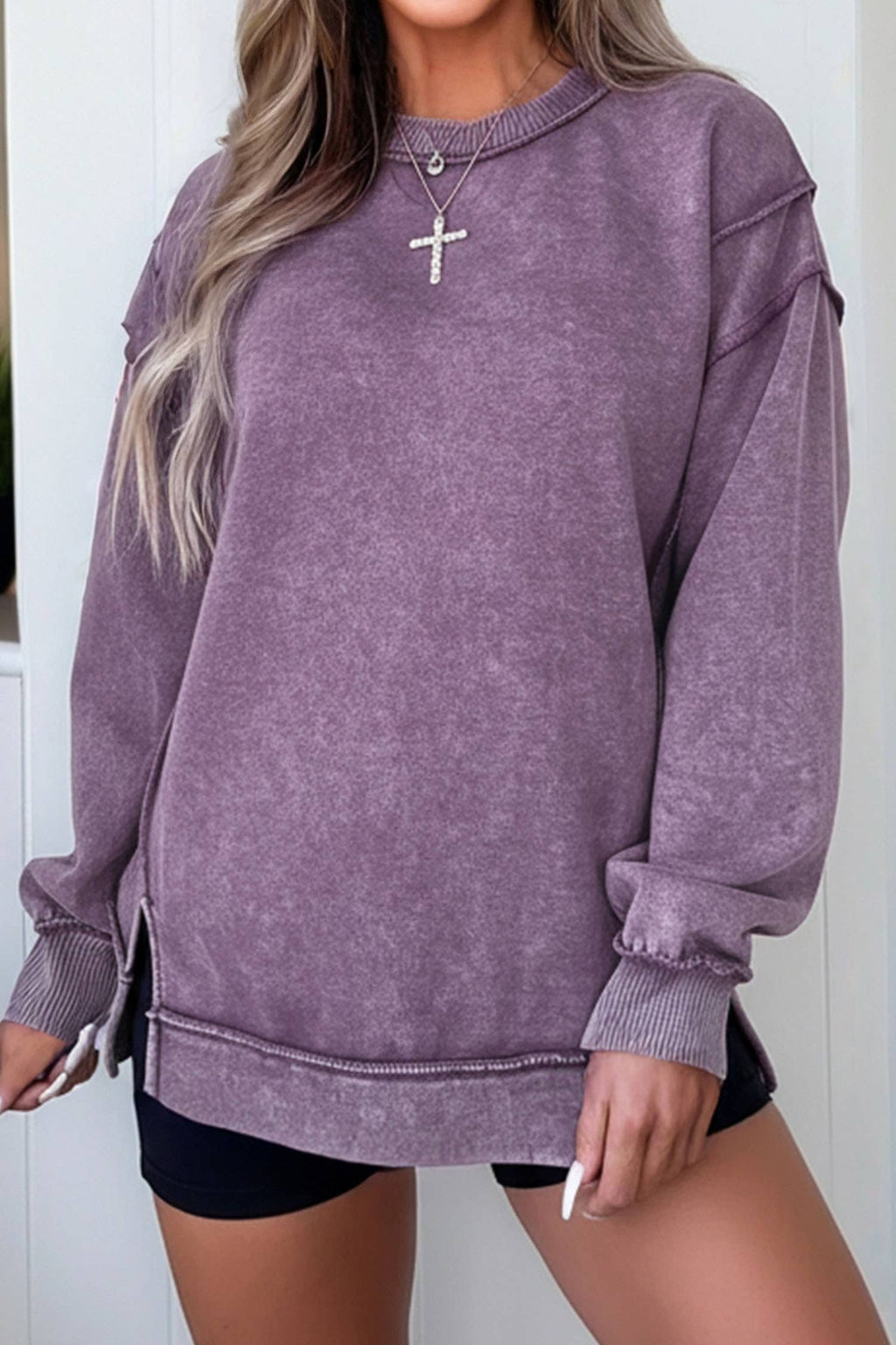Mineral Wash Exposed Seam Split Loose Sweatshirt