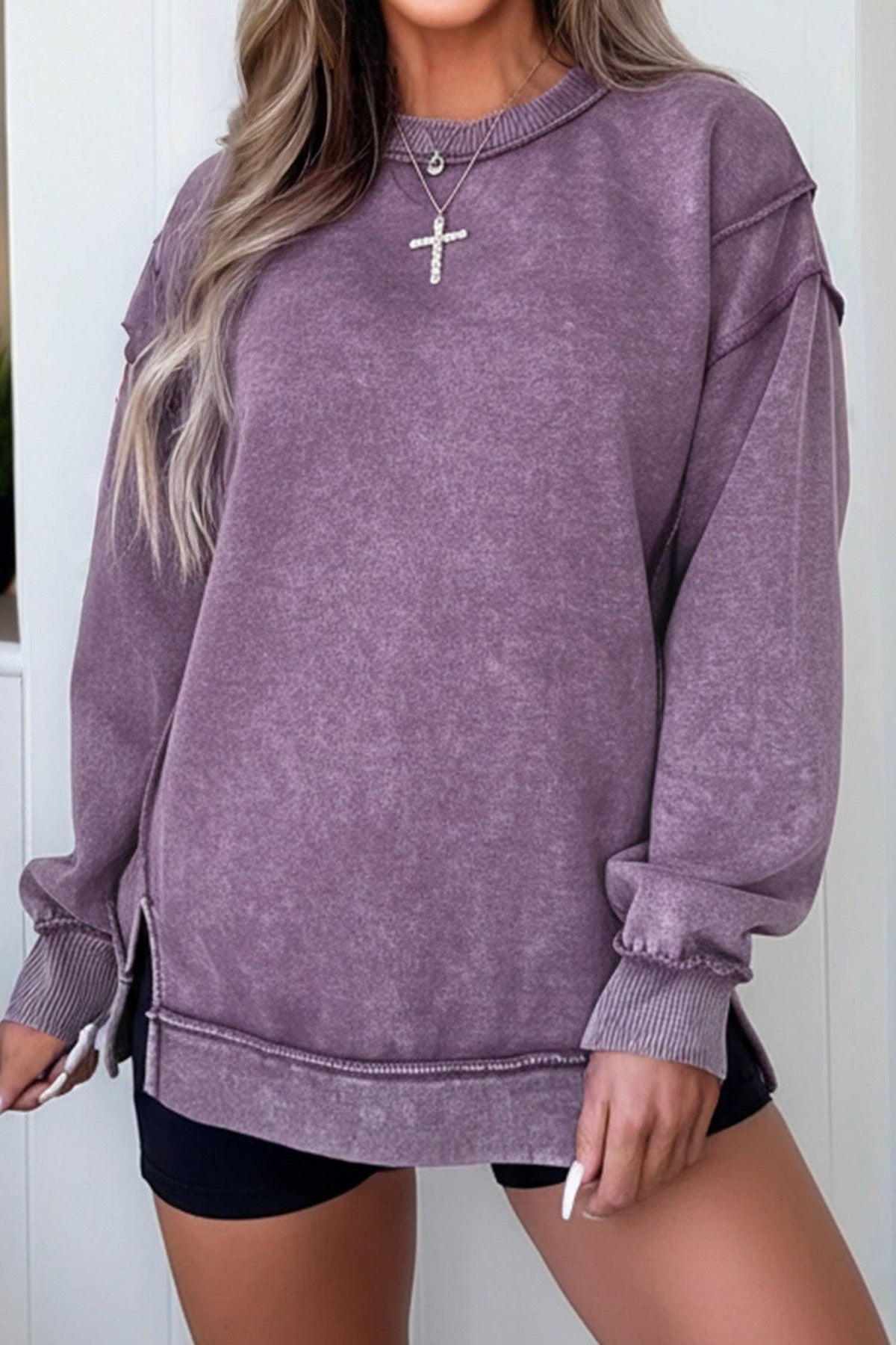 Mineral Wash Exposed Seam Split Loose Sweatshirt