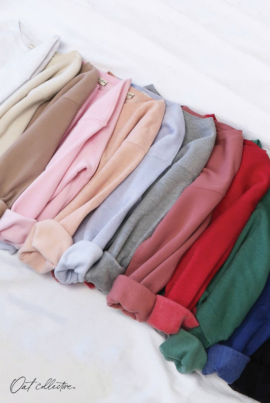 PREMIUM SOLID BASIC Cropped Graphic Sweatshirt